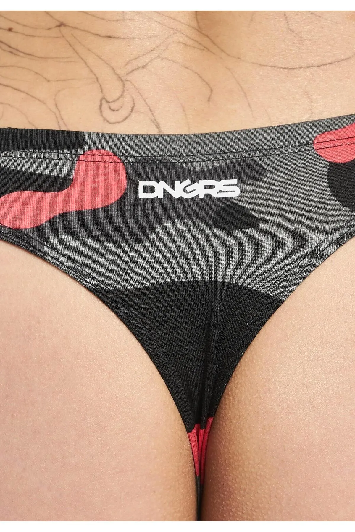 Dangerous DNGRS  Damen Dangerous DNGRS Trust Slip