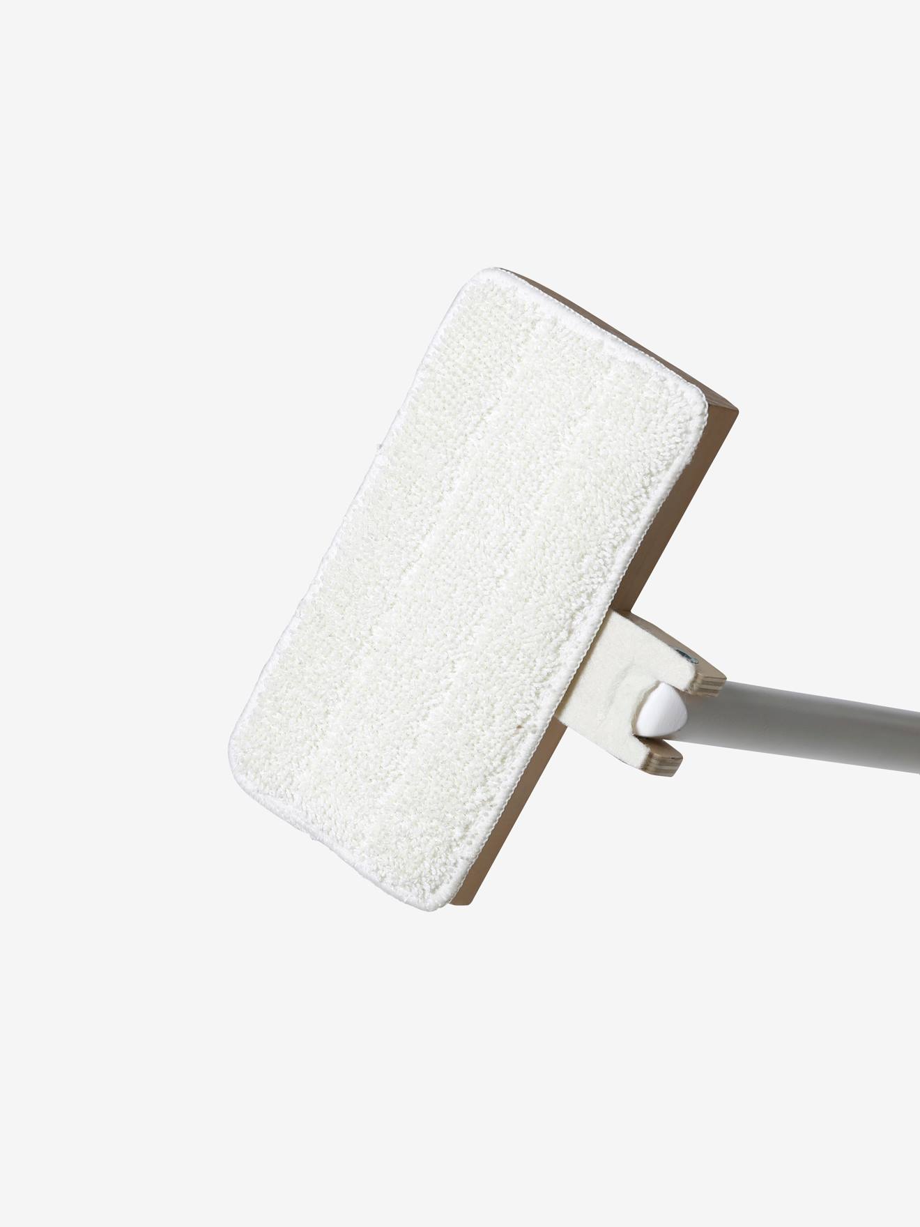 Aspirateur balai en bois FSC® blanc