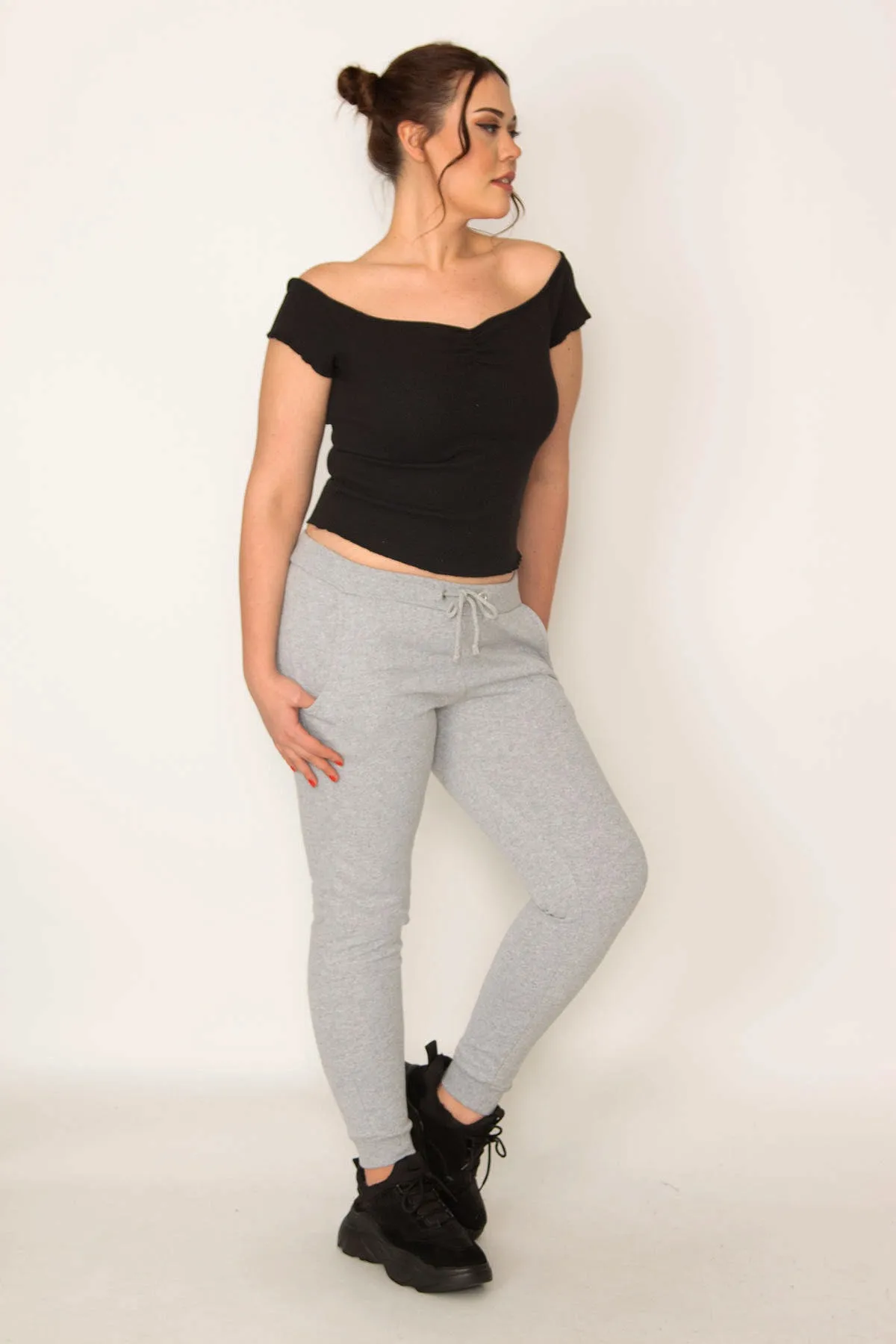 Şans  Damen-Sporthose, große Größe, grauer Stoff, Innentasche, elastischer Bund, 65n22209