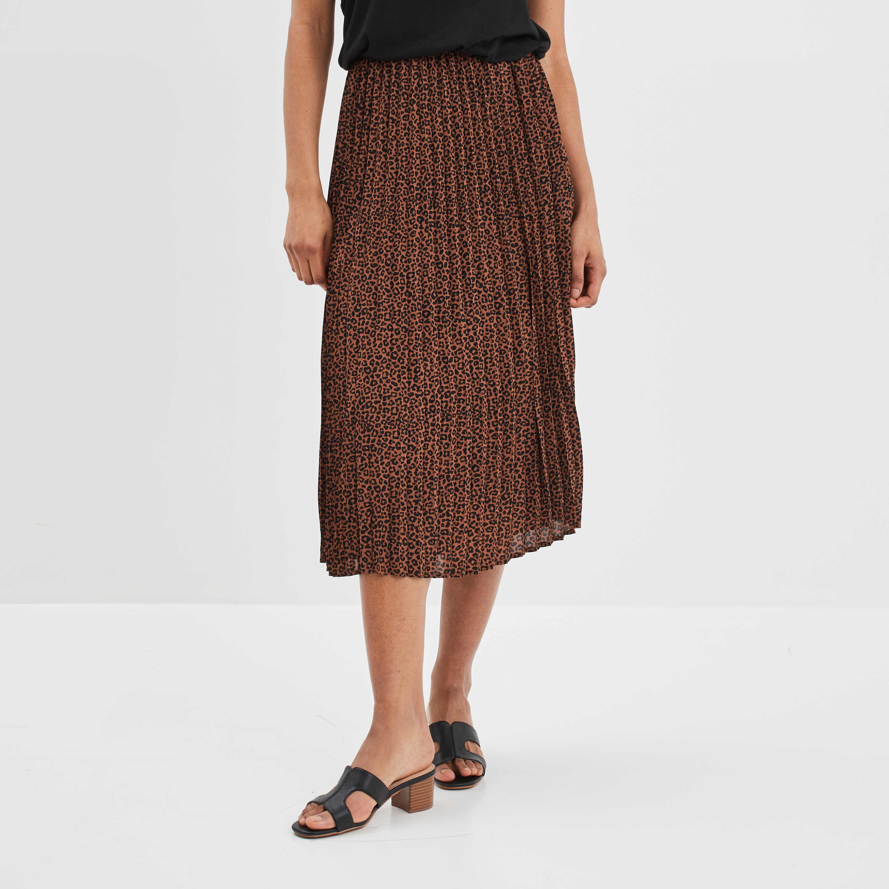 Jupe longue droite plissée marron femme | La Halle