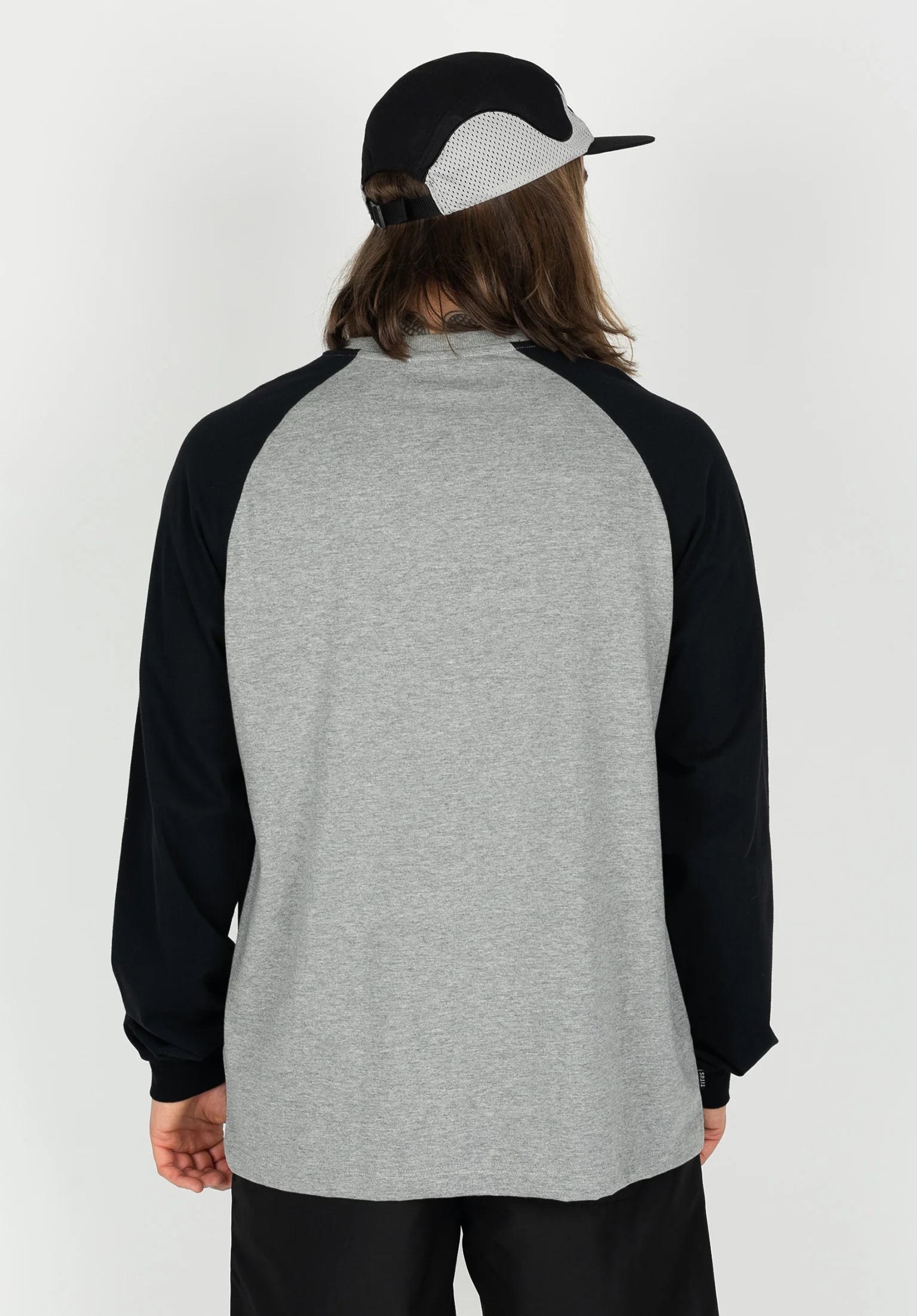 Basic Raglan