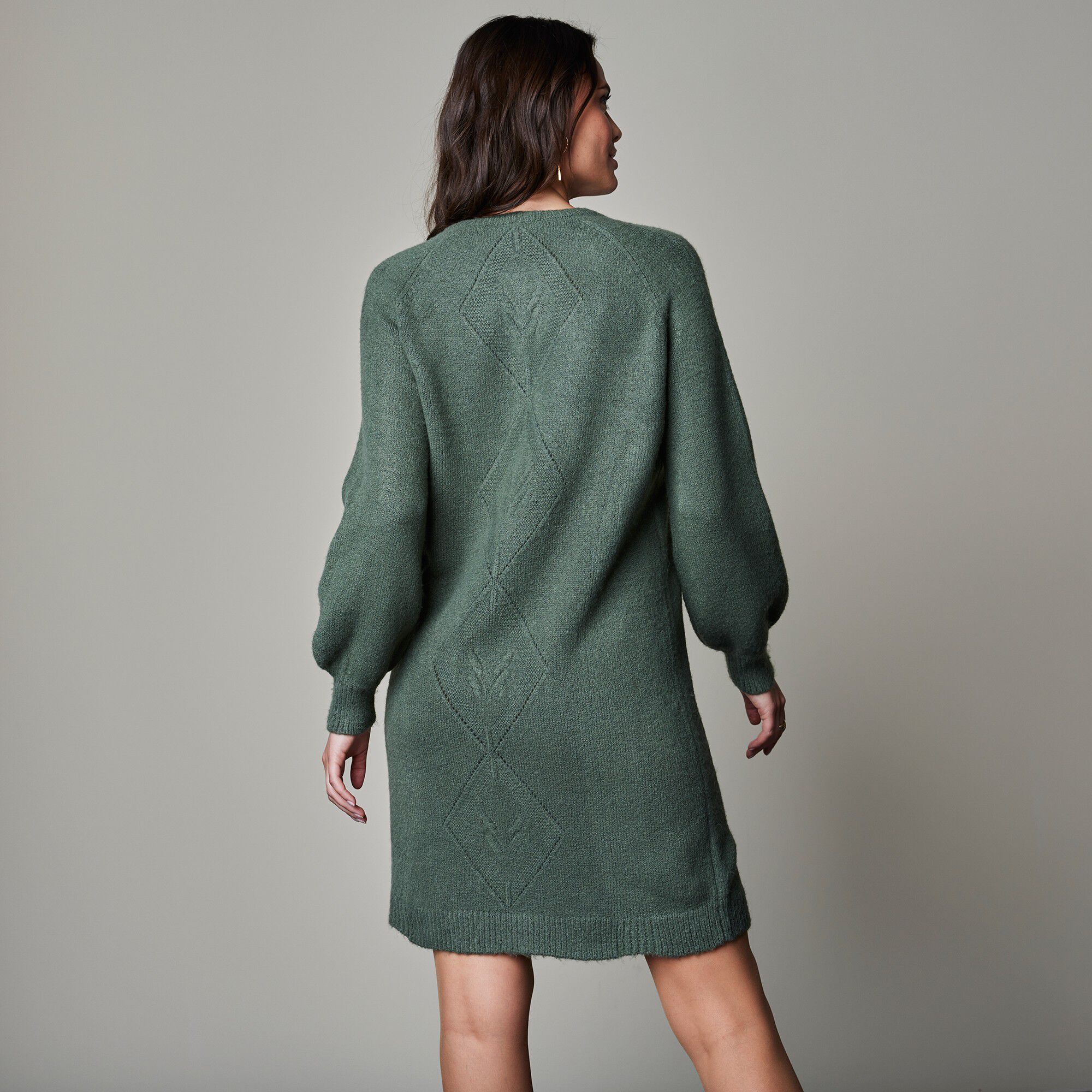 Robe-pull manches longues col boutonné