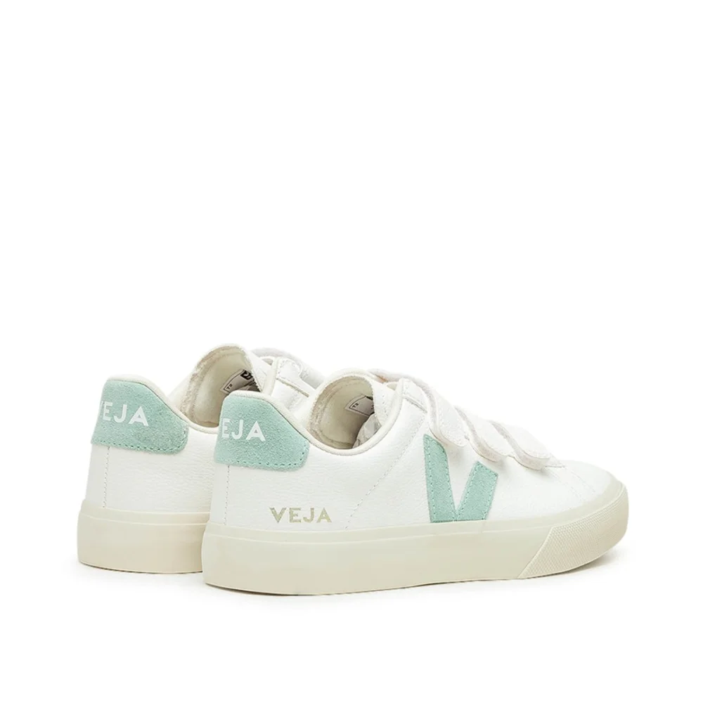 VEJA WMNS Recife Logo Chromefree Leather RC0592878A / weiss