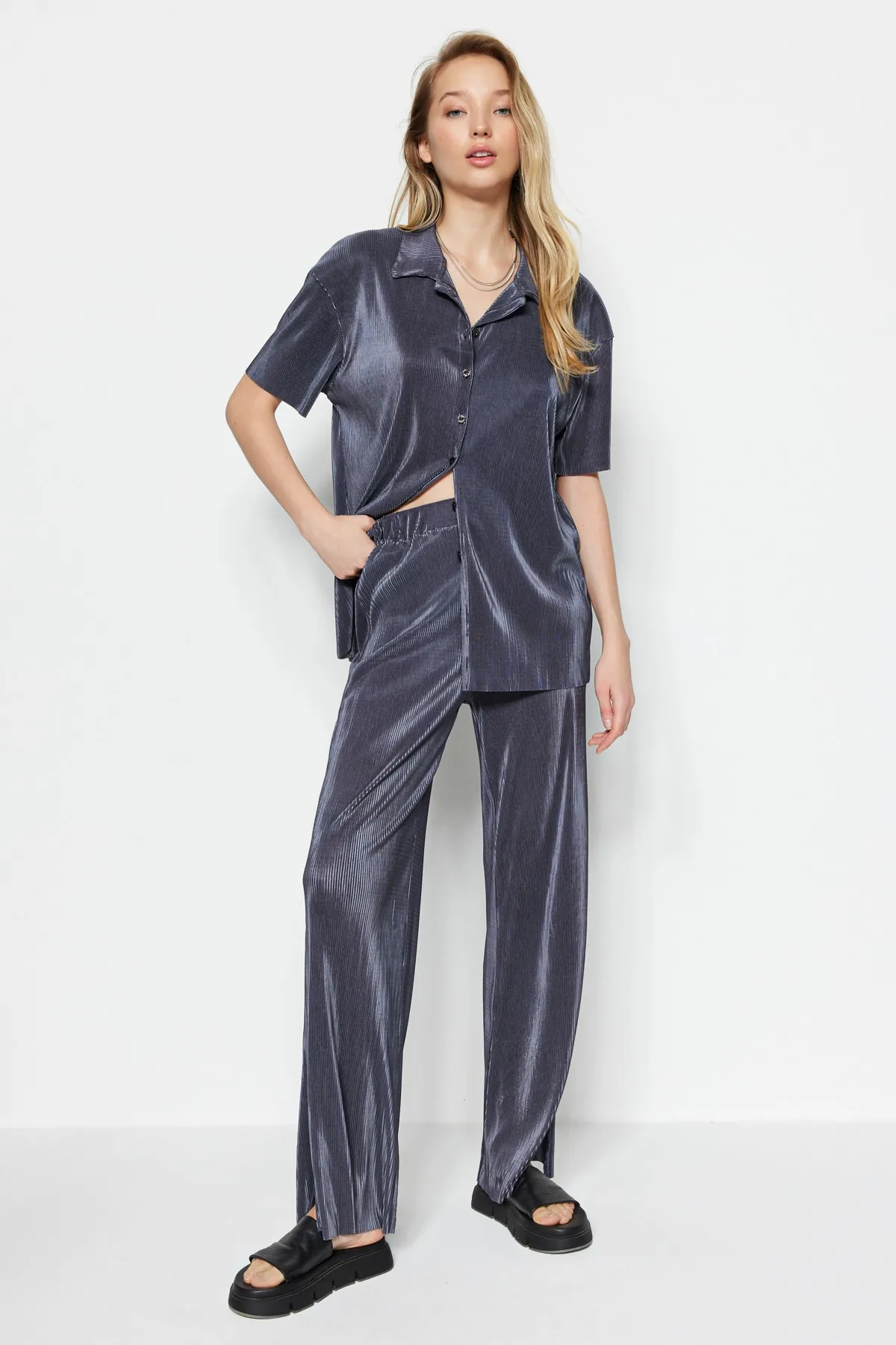Trendyol Collection  Hemd - Grau - Relaxed Fit