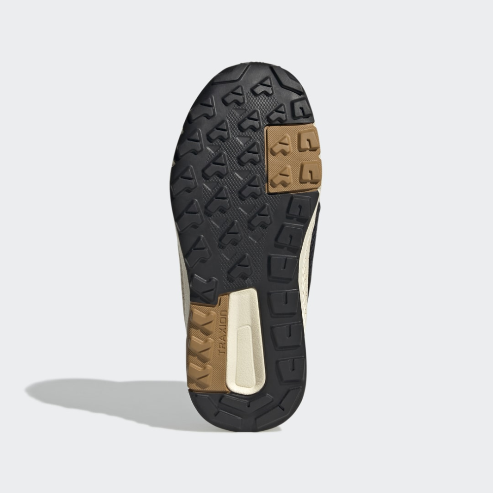 adidas Trailmaker High COLD.RDY FZ2611 / schwarz