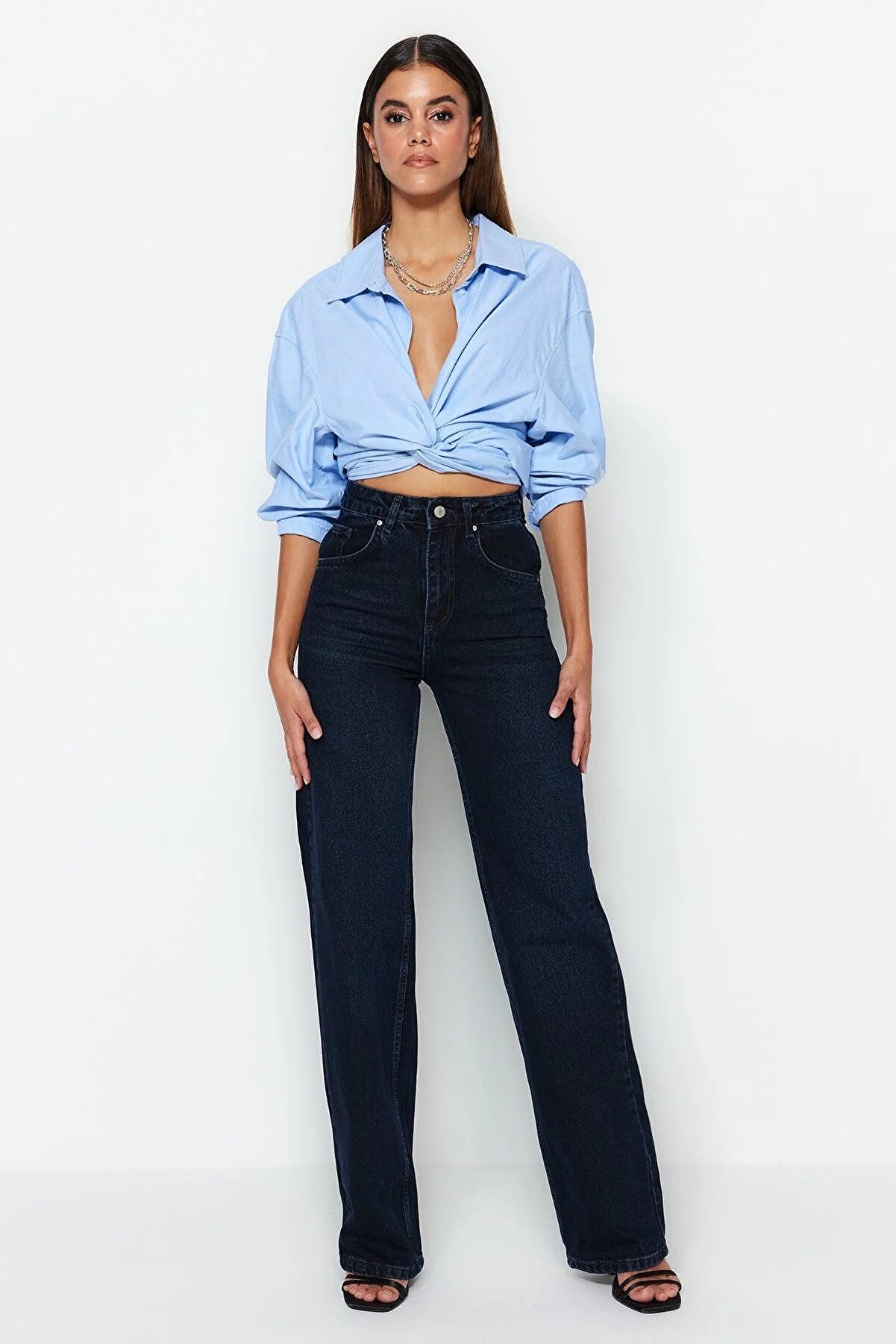 Trendyol Collection  Mitternachtsblaue Jeans mit hoher Taille und weitem Bein TWOSS23JE00083