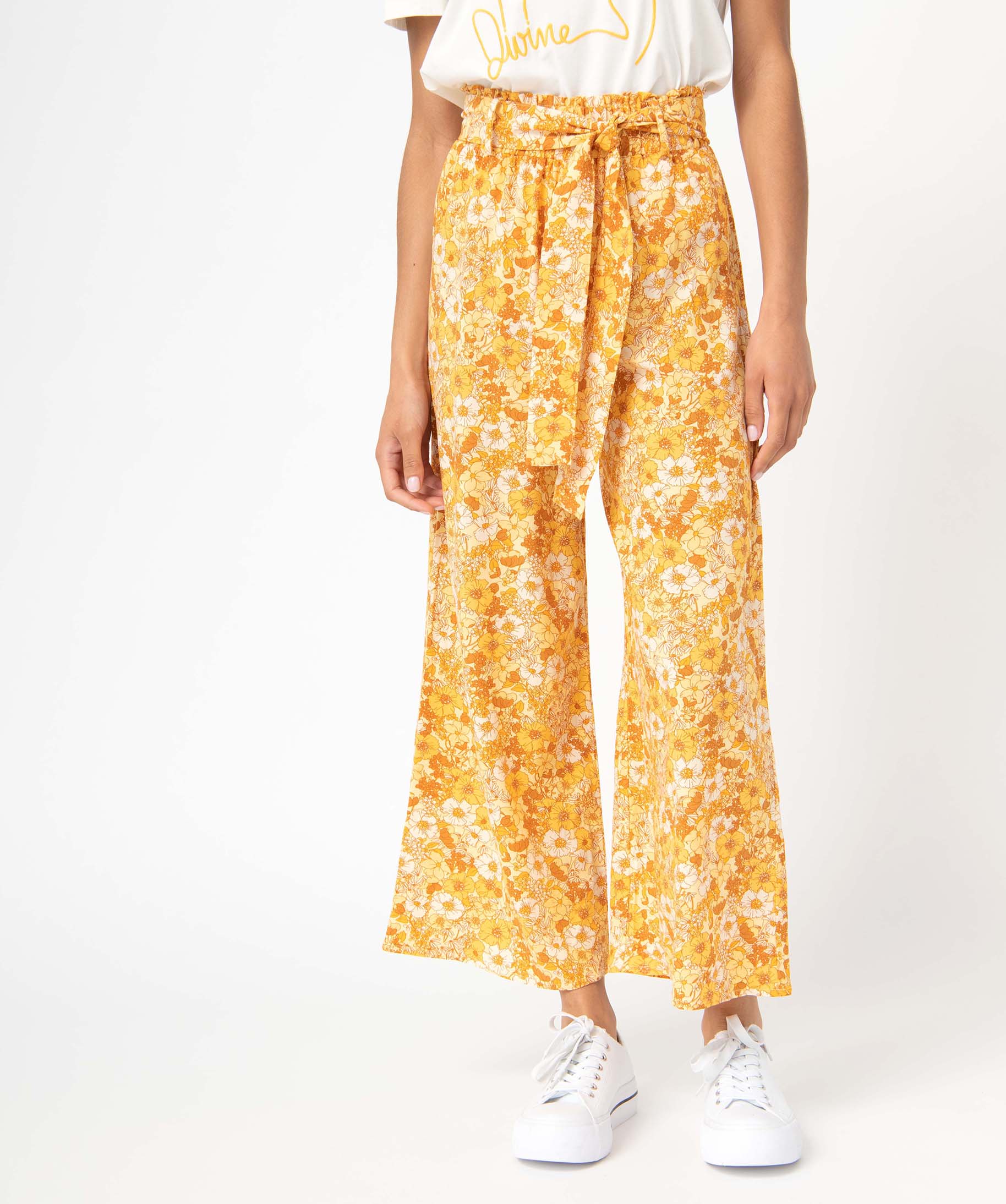 Pantacourt femme ample à motifs fleuris imprime | GEMO