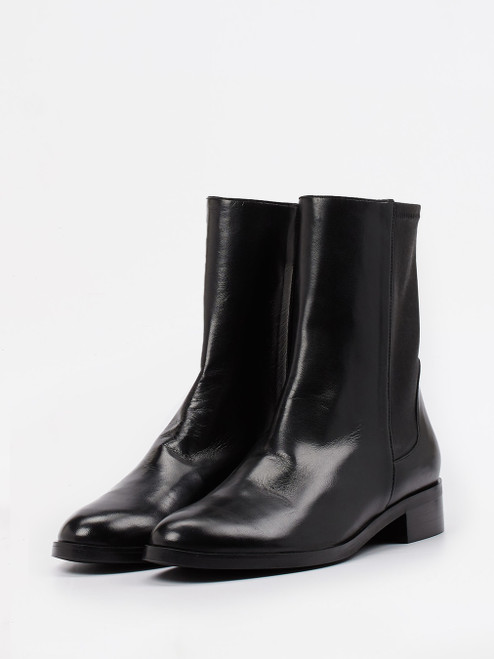 Stiefelette-17330090139 Konstantin Starke