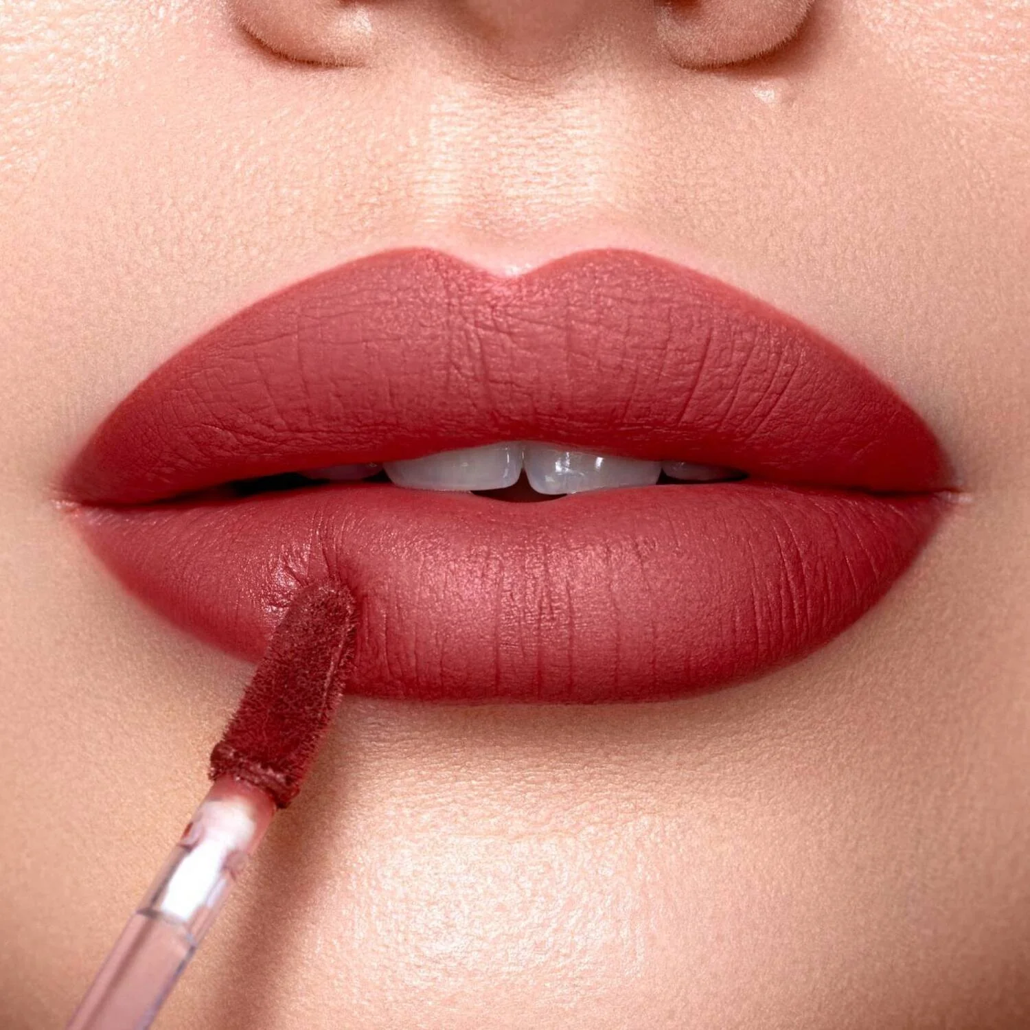 CLOUD THERAPY LIP MOUSSE - Matt leppestift