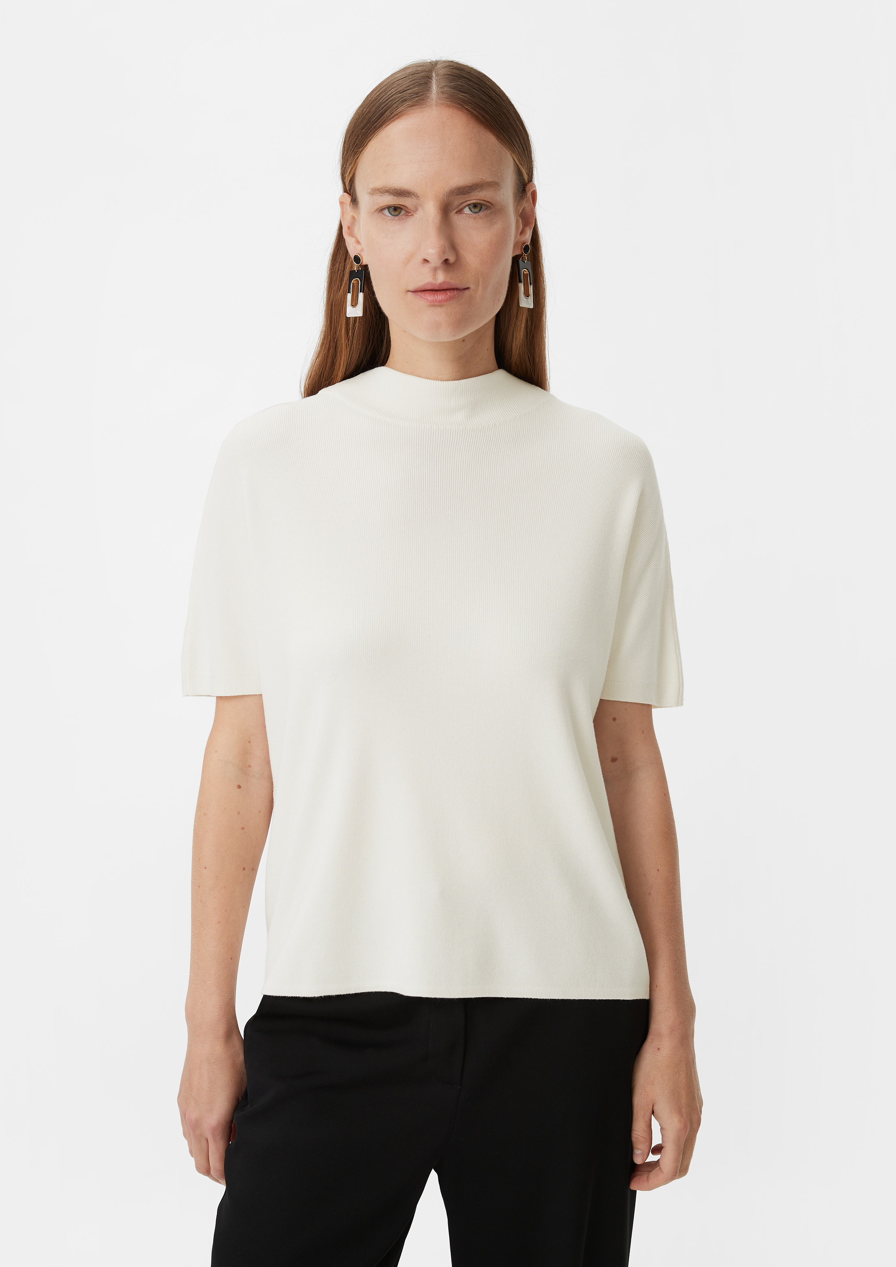 Kurzarmpullover mit Stehkragen - creme