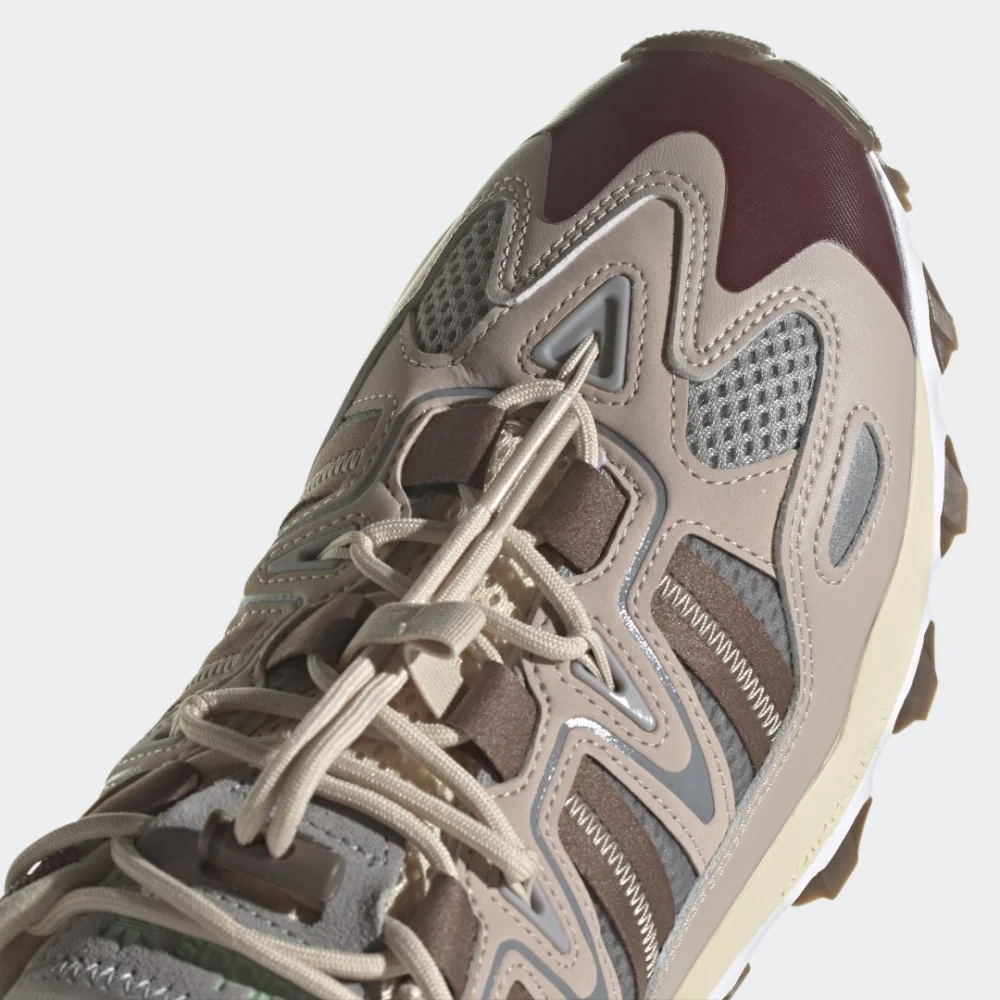 adidas Hyperturf Adventure HQ6605 / braun