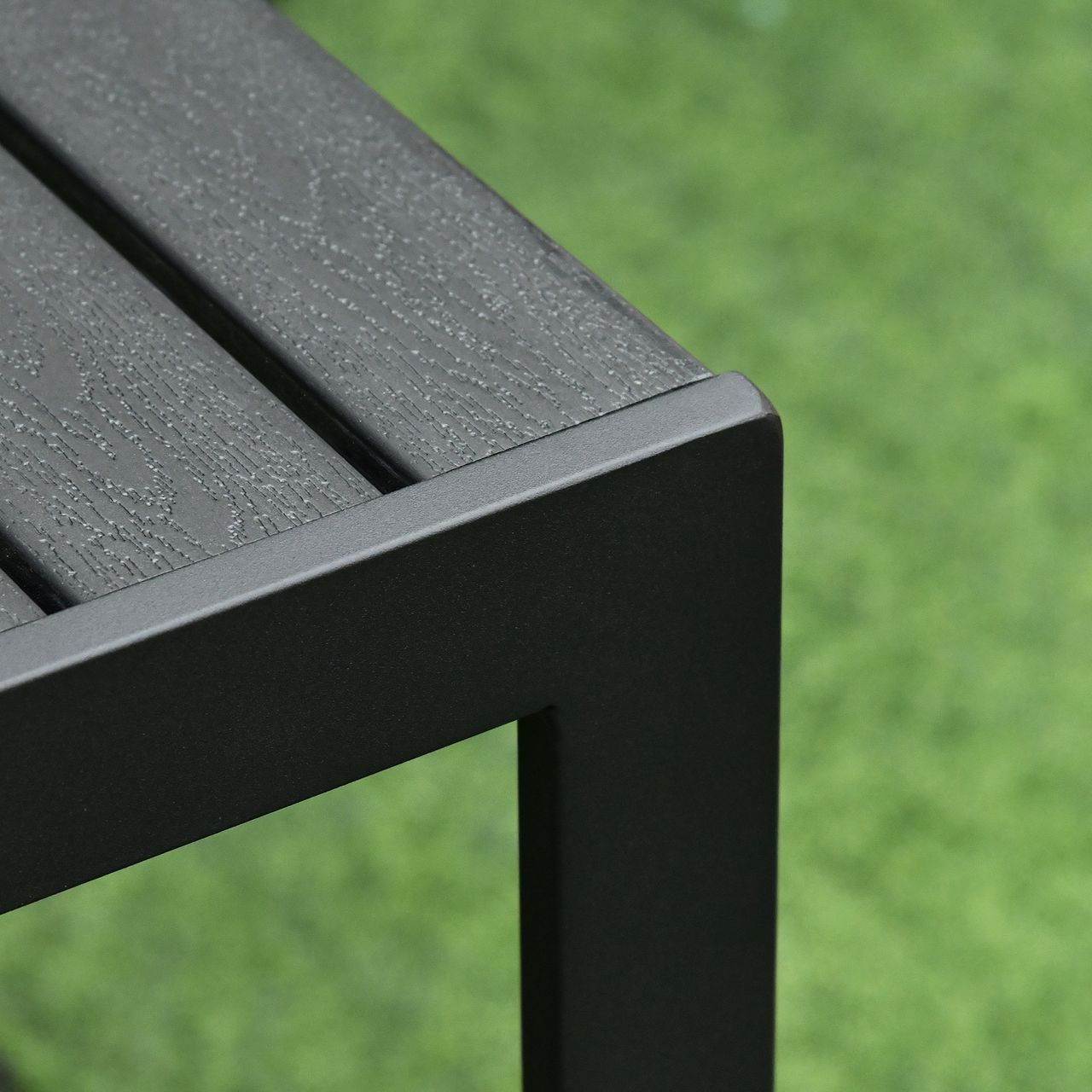 Outsunny Gartentisch Aluminium Tisch Garten Terrasse Holz-Kunststoff WPC Non-Wood schwarz