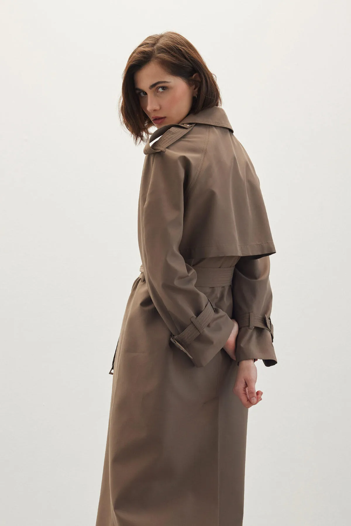 Manuka  Drapierter Trenchcoat mit Gürtel, Nerz