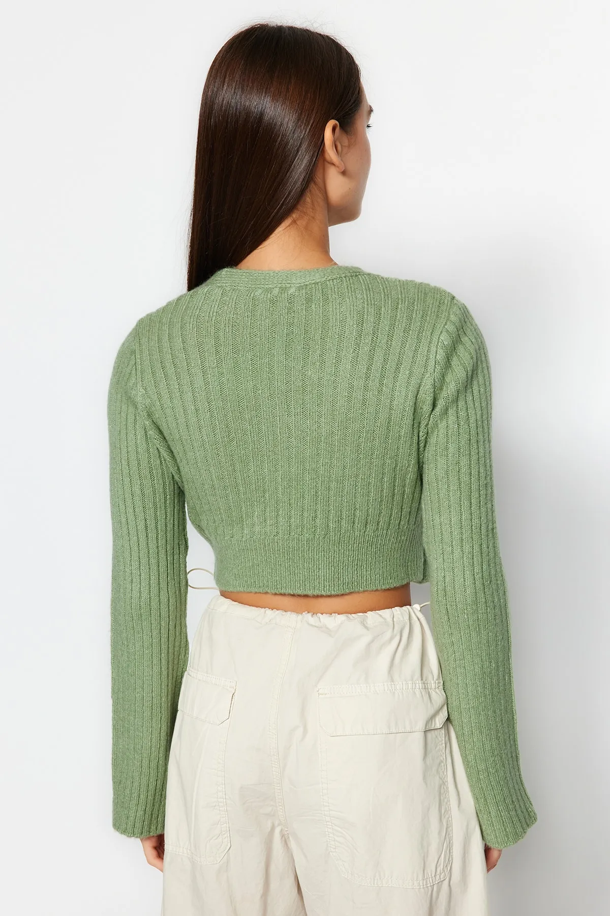 Trendyol Collection  Mintgrüner, weich strukturierter, zweireihiger Strickpullover TWOAW24KZ00381