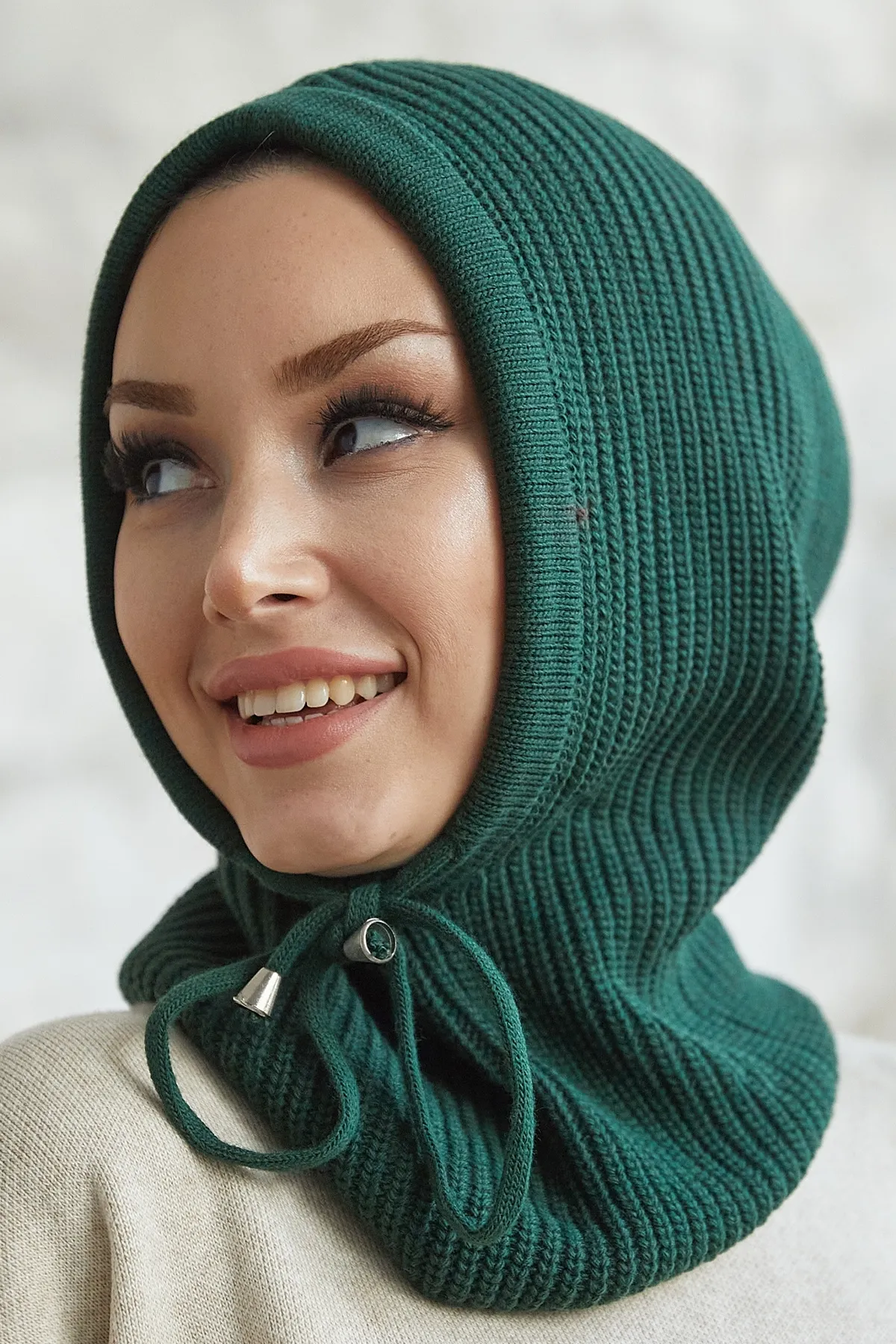 InStyle  Rona Knitwear Balaklava – Smaragdgrün