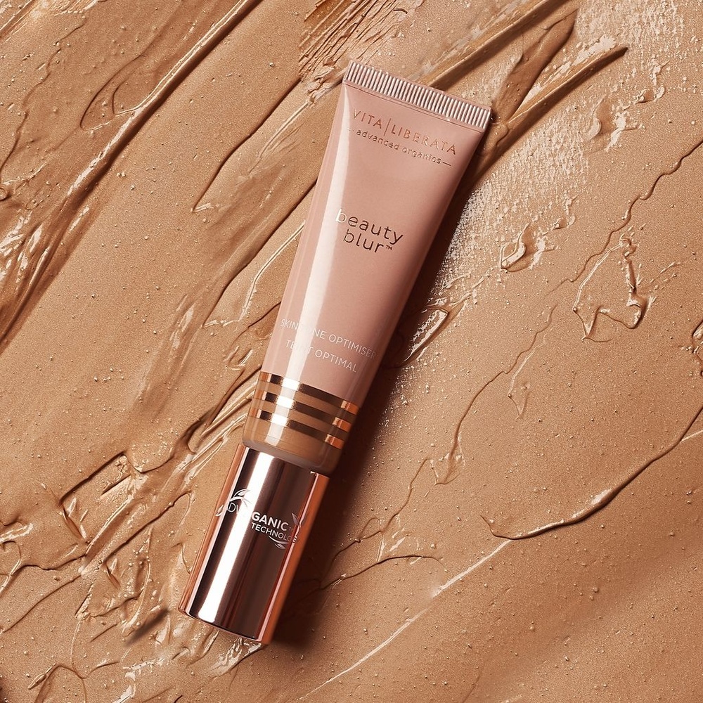 Vita Liberata Beauty Blur Optimiseur de Grain de Peau- Latte  Fond de teint visage