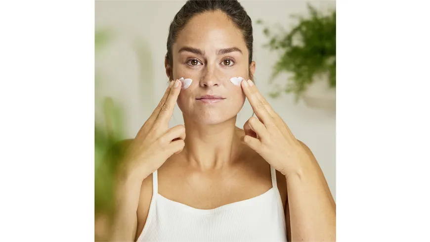 Weleda GRANATAPFEL Straffende Nachtpflege Granatapfel & Maca-Peptide 40 ml