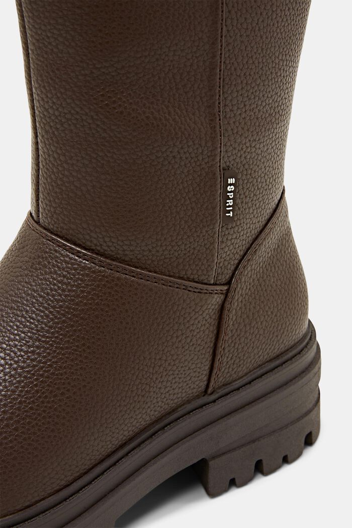 Grobe Boots in Lederoptik