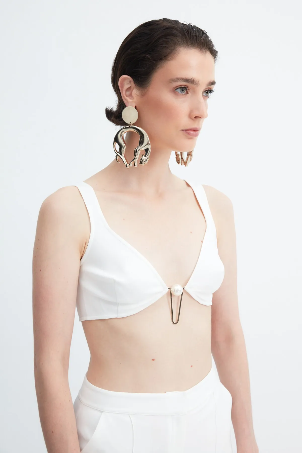 Trendyol Collection  X Zeynep Tosun Ecru Inci Accessoire Detailliertes gebundenes Bustier TPRAW23BS00064