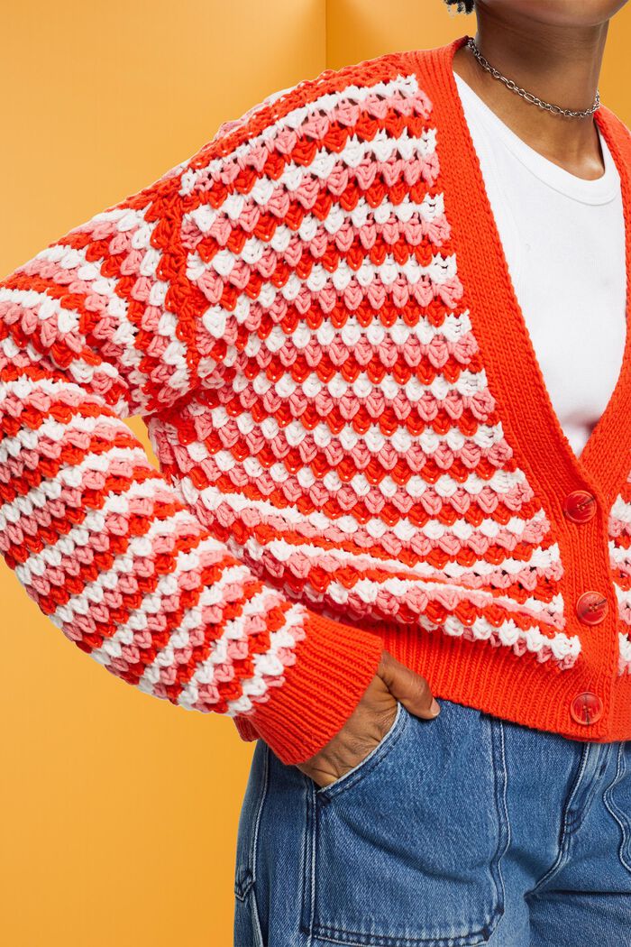 Grobstrick-Cardigan mit V-Ausschnitt