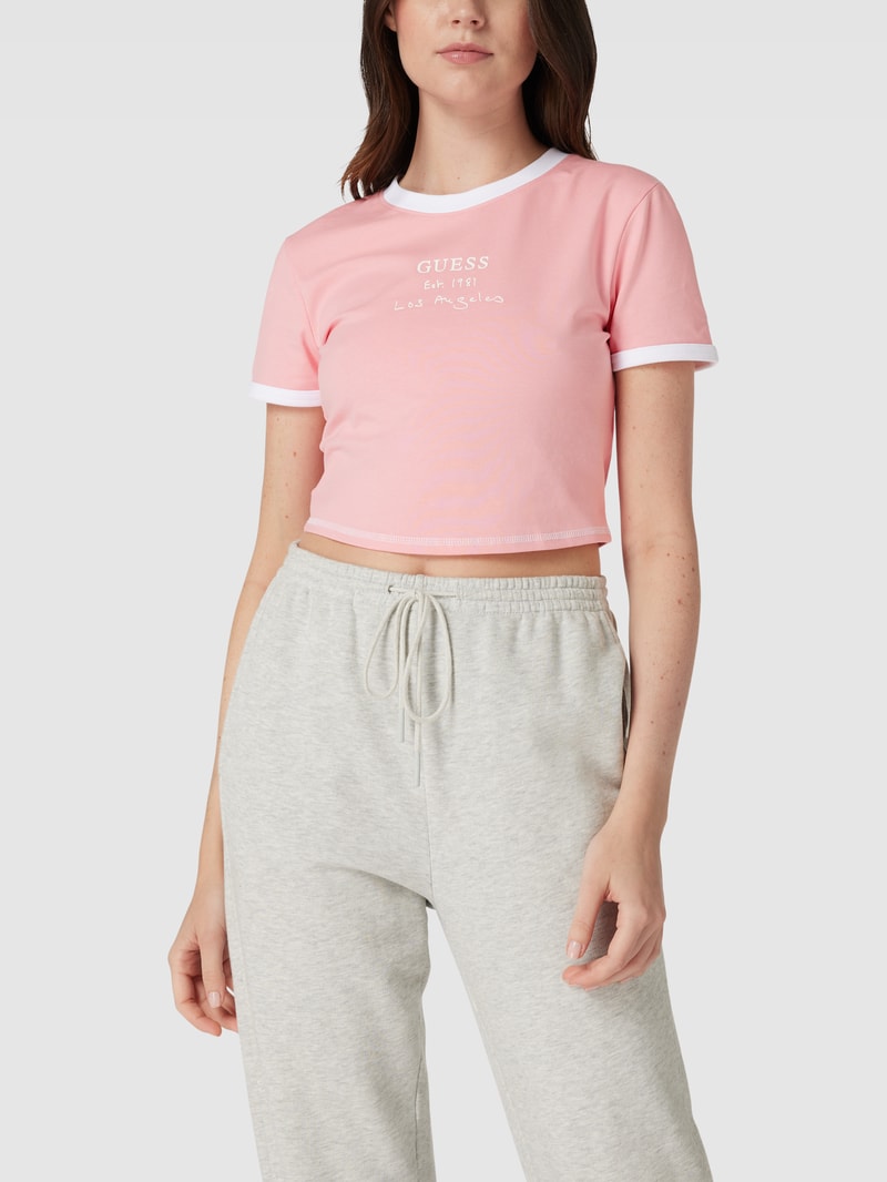 Cropped T-Shirt mit Statement-Print Modell 'SIGNATURE CROP TEE' in apricot