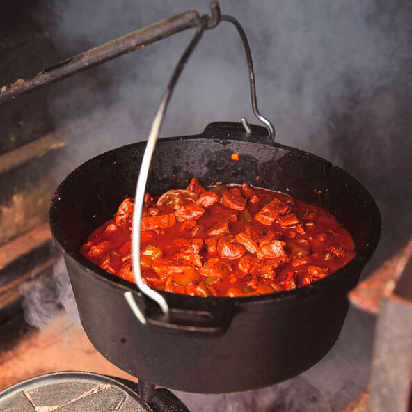 Dutch Oven, mit Füßen, 5,7 l