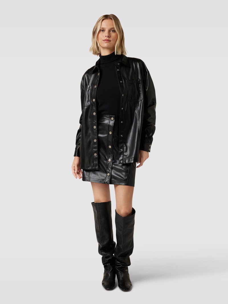 Minirock mit Knopfleiste Modell 'CAROLA' in schwarz