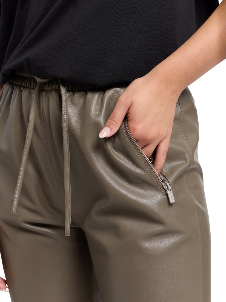 Carlo Colucci Lederhose Demichiel in Braun günstig kaufen