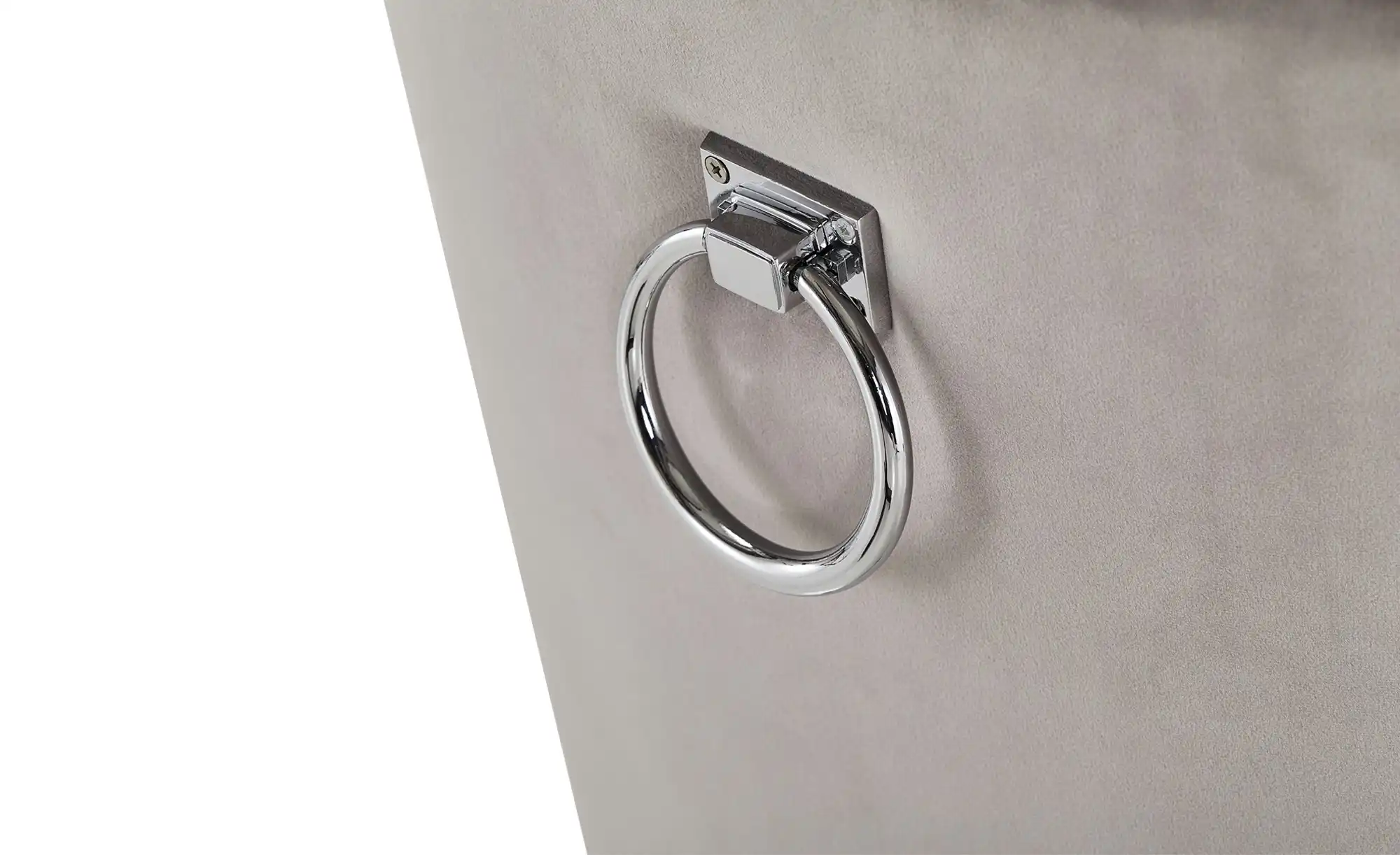 Collection by citamaass Samt-Polsterstuhl