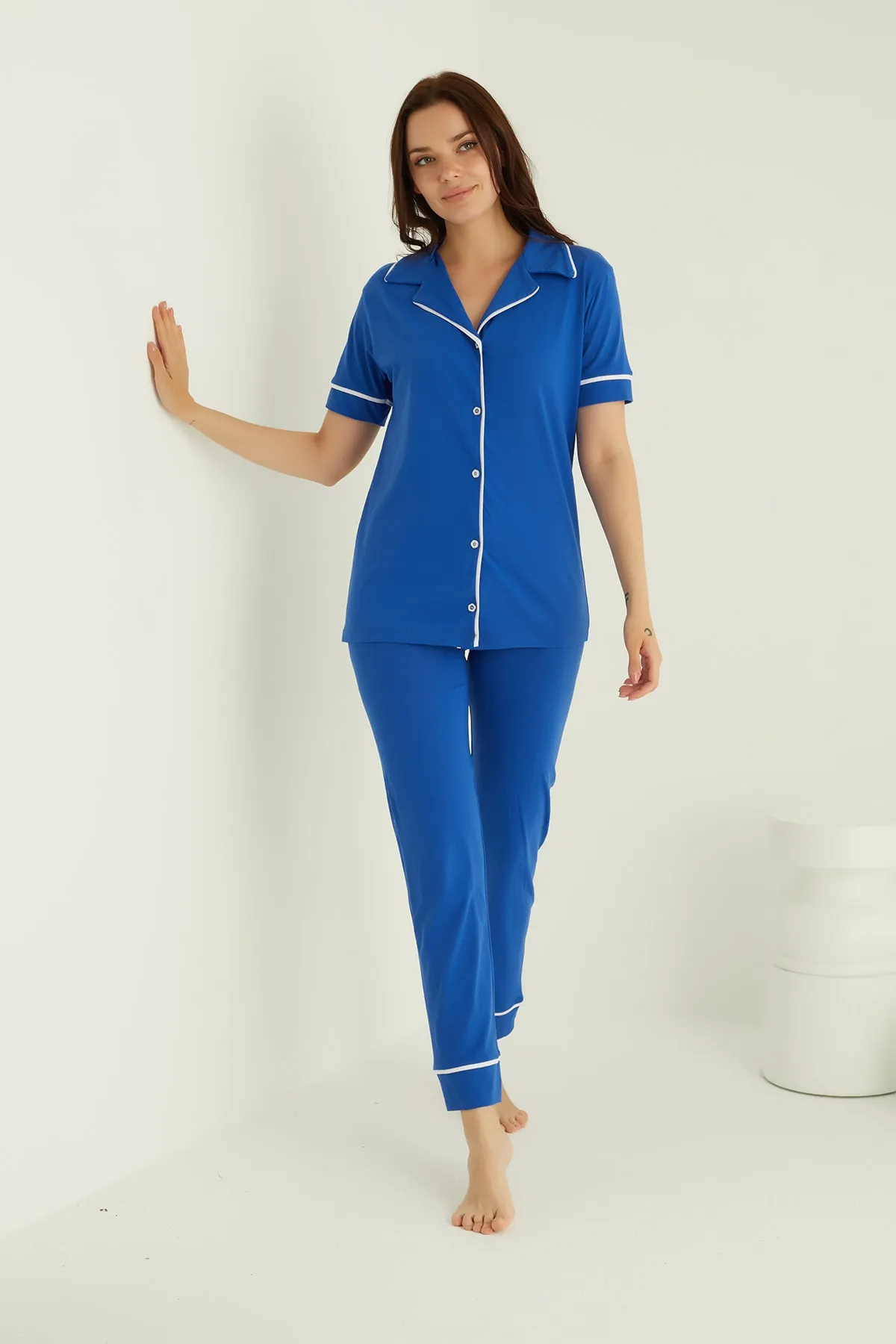 ELİTOL  Geknöpftes Pyjama-Set