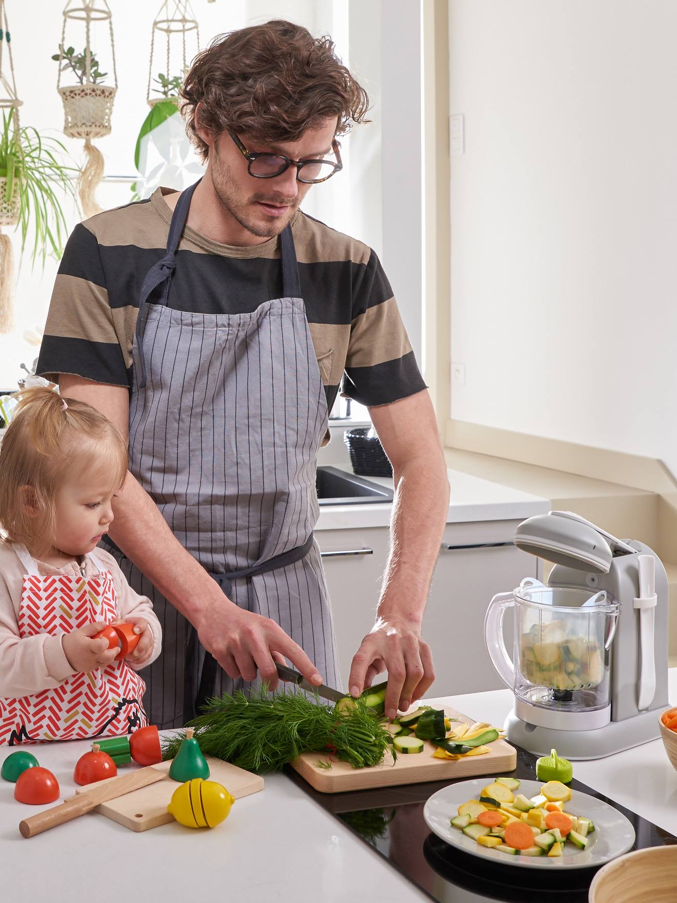 Robot 4 en 1 BEABA Babycook solo gris/blanc