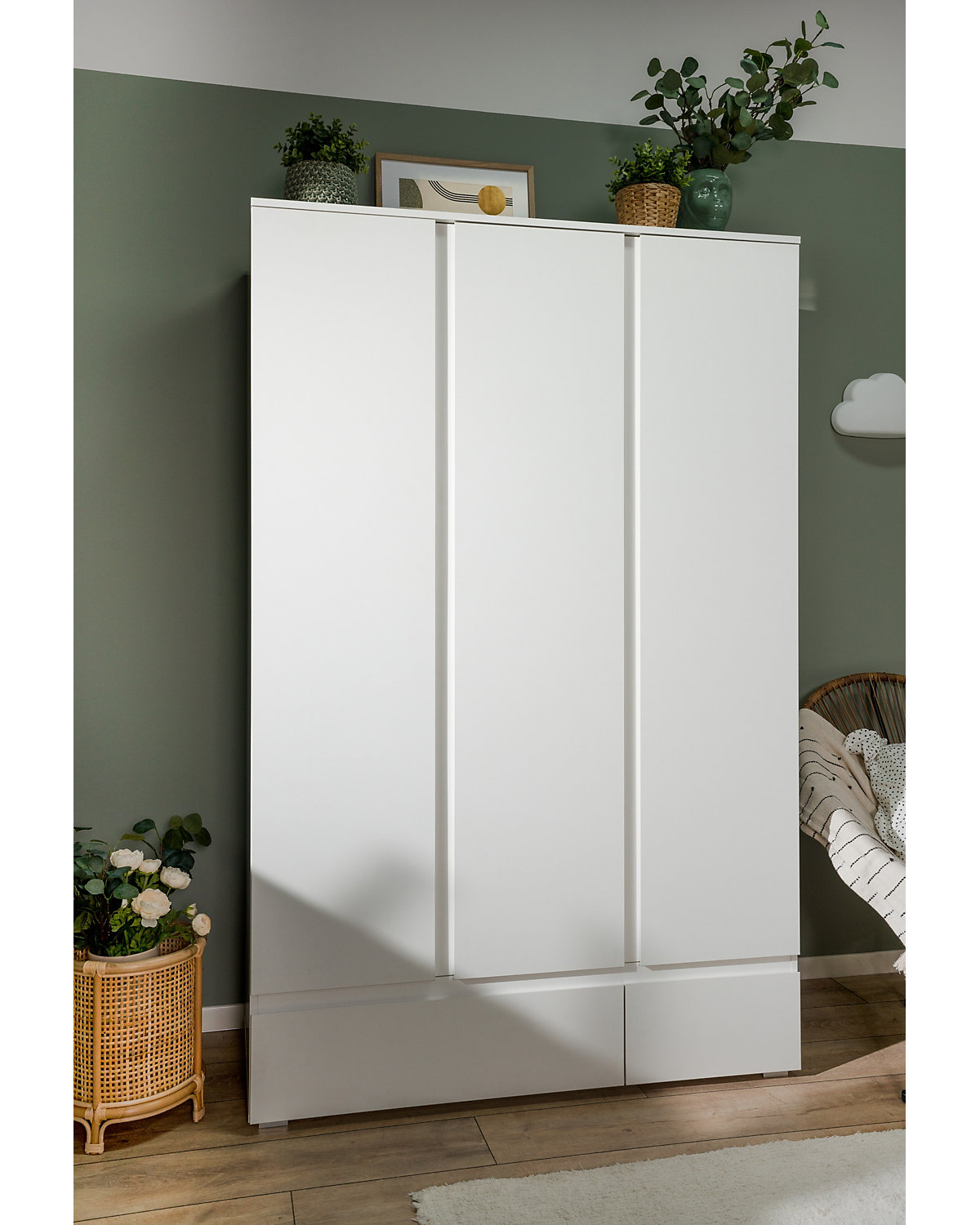 Kleiderschrank 