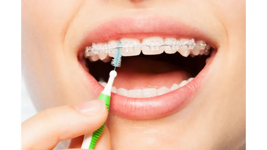 GUM® TRAV-LER® Interdentalbürsten 0,6 mm hellblau