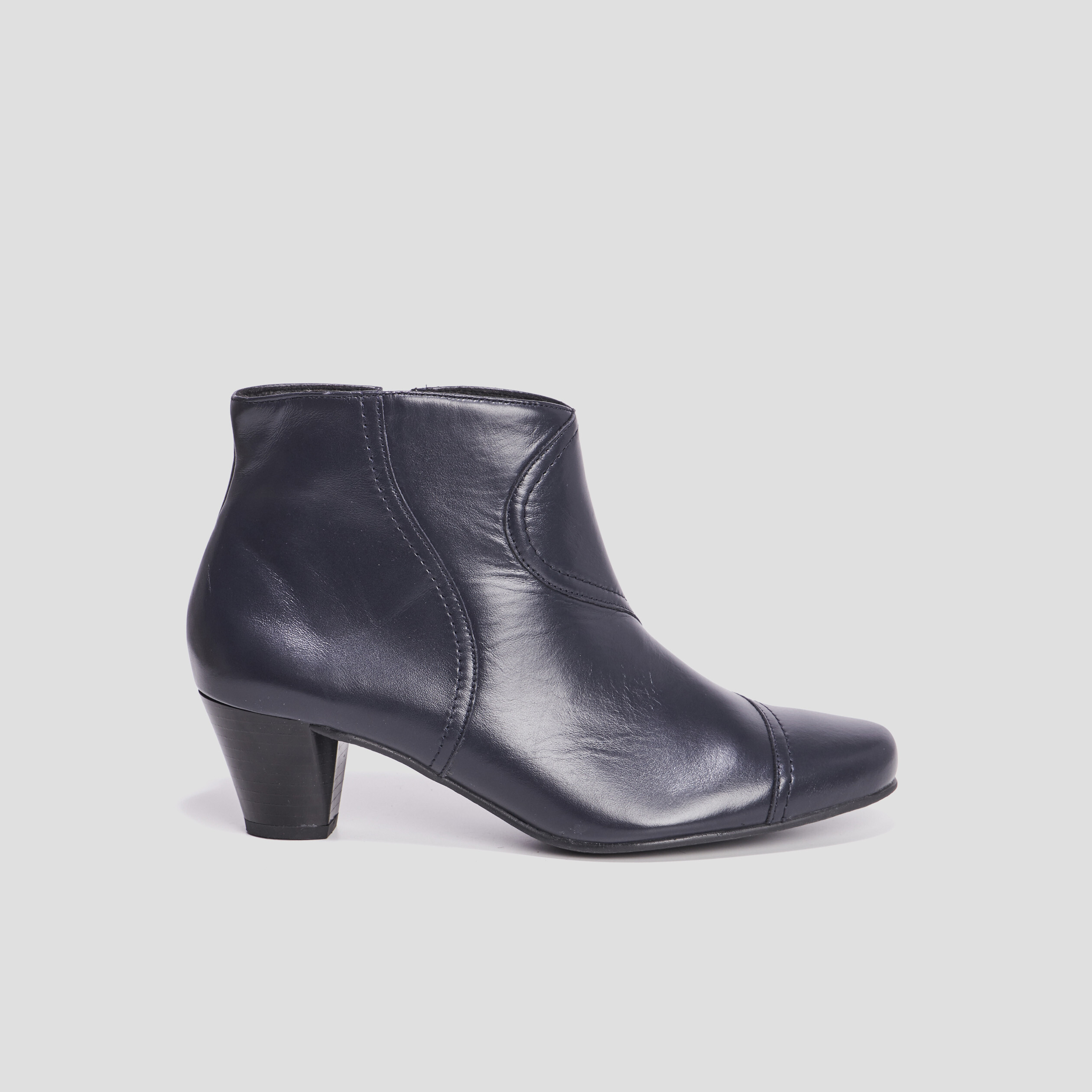 Bottines bout pointu en cuir pied large bleu marine femme | La Halle