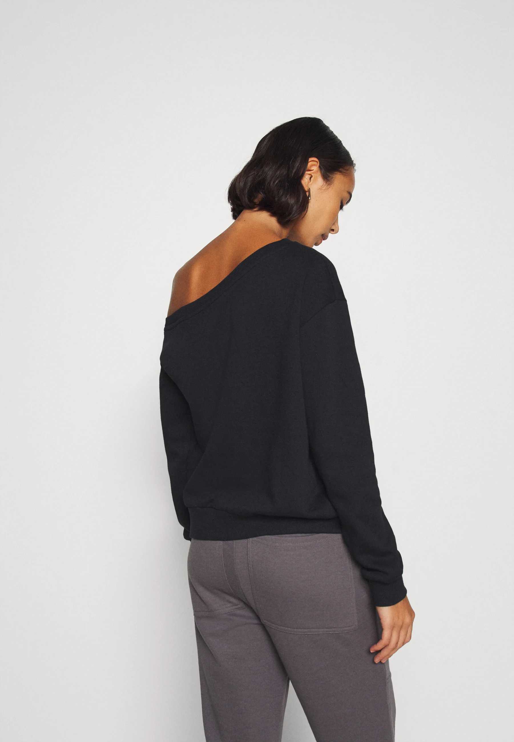 Sudadera pequeña Even&Odd