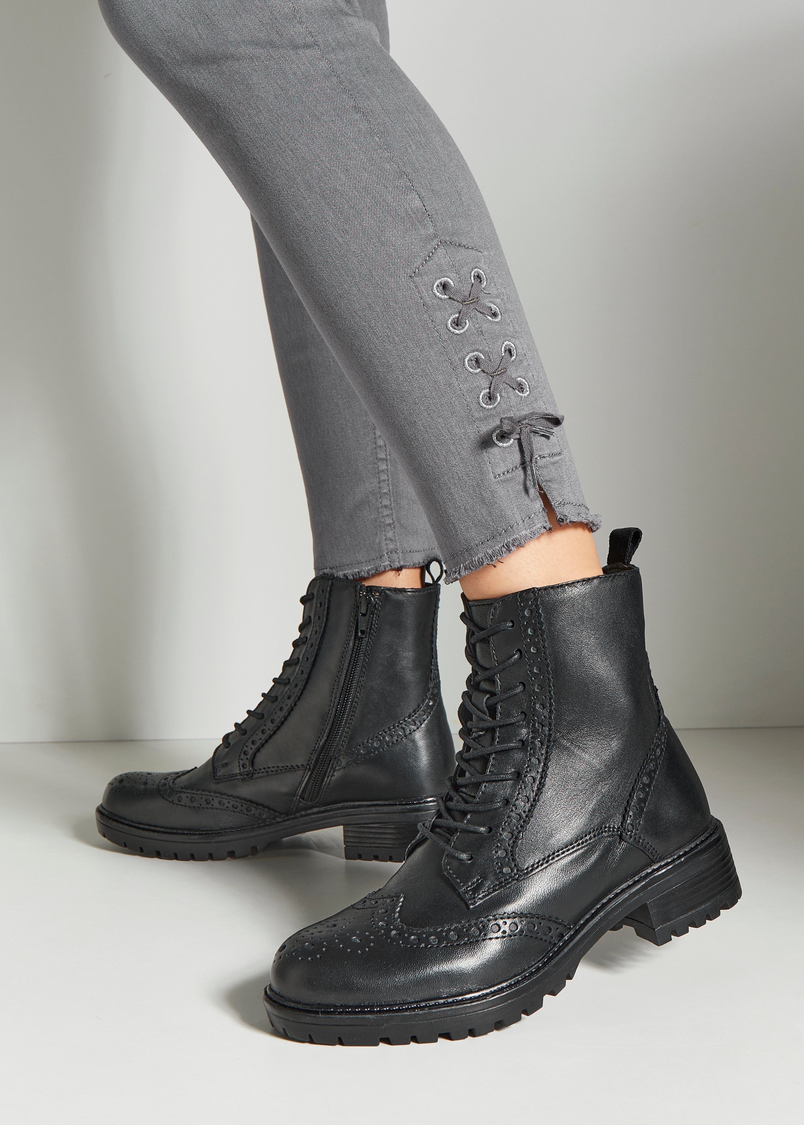 LASCANA Schnürboots Schnürstiefelette, Ankle Boots, Leder, Schnüren & Reißverschluss