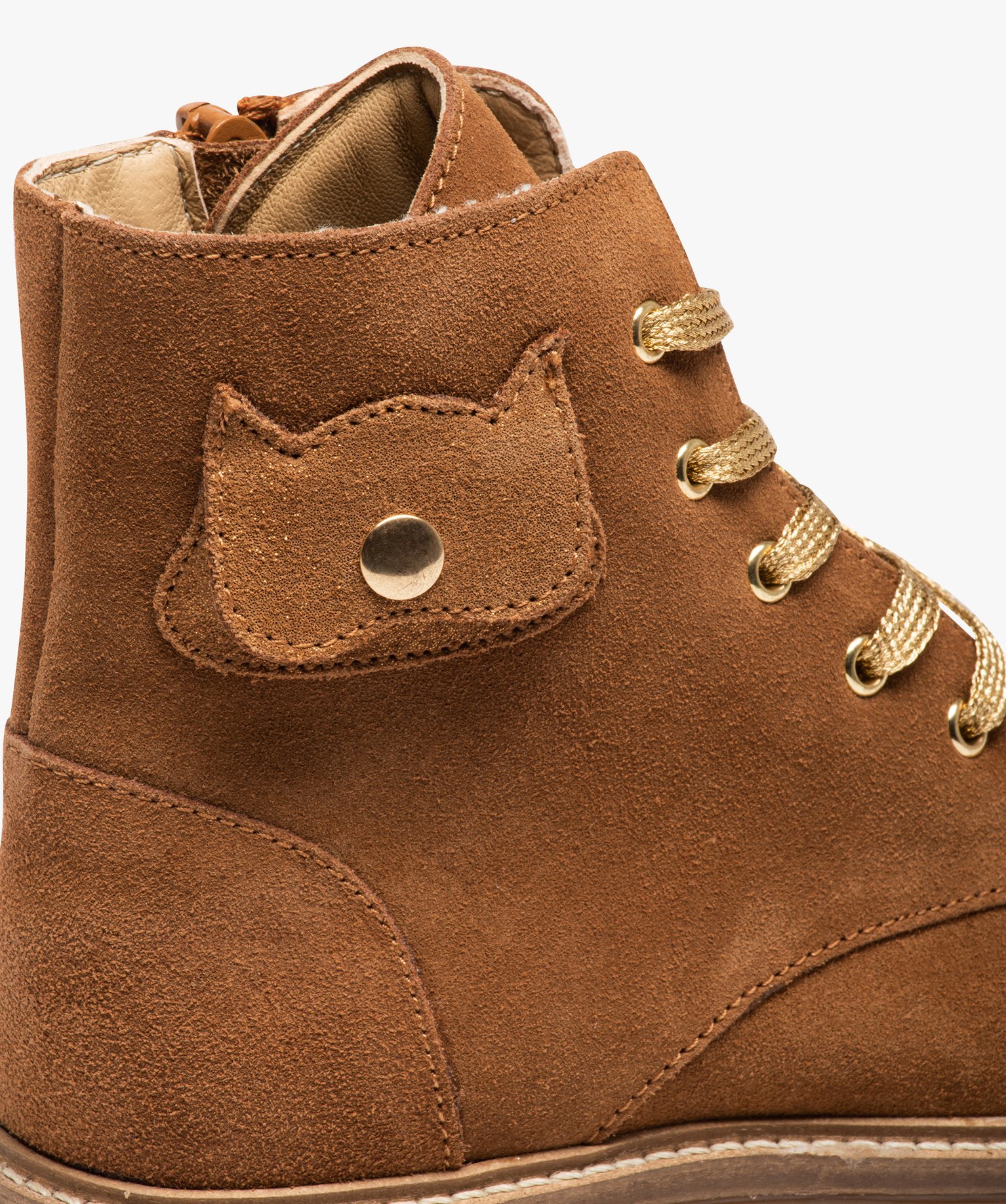 Boots fille dessus cuir uni à lacets métallisés et zip – NA!