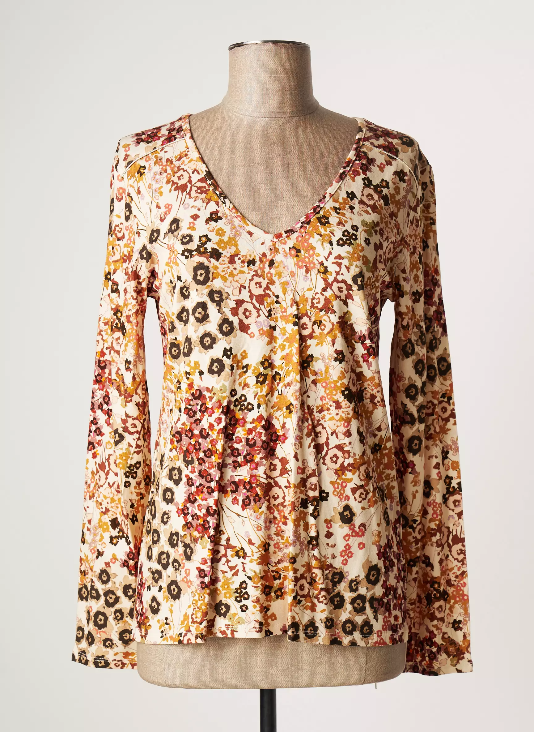 Julie Guerlande Tshirts Femme couleur beige