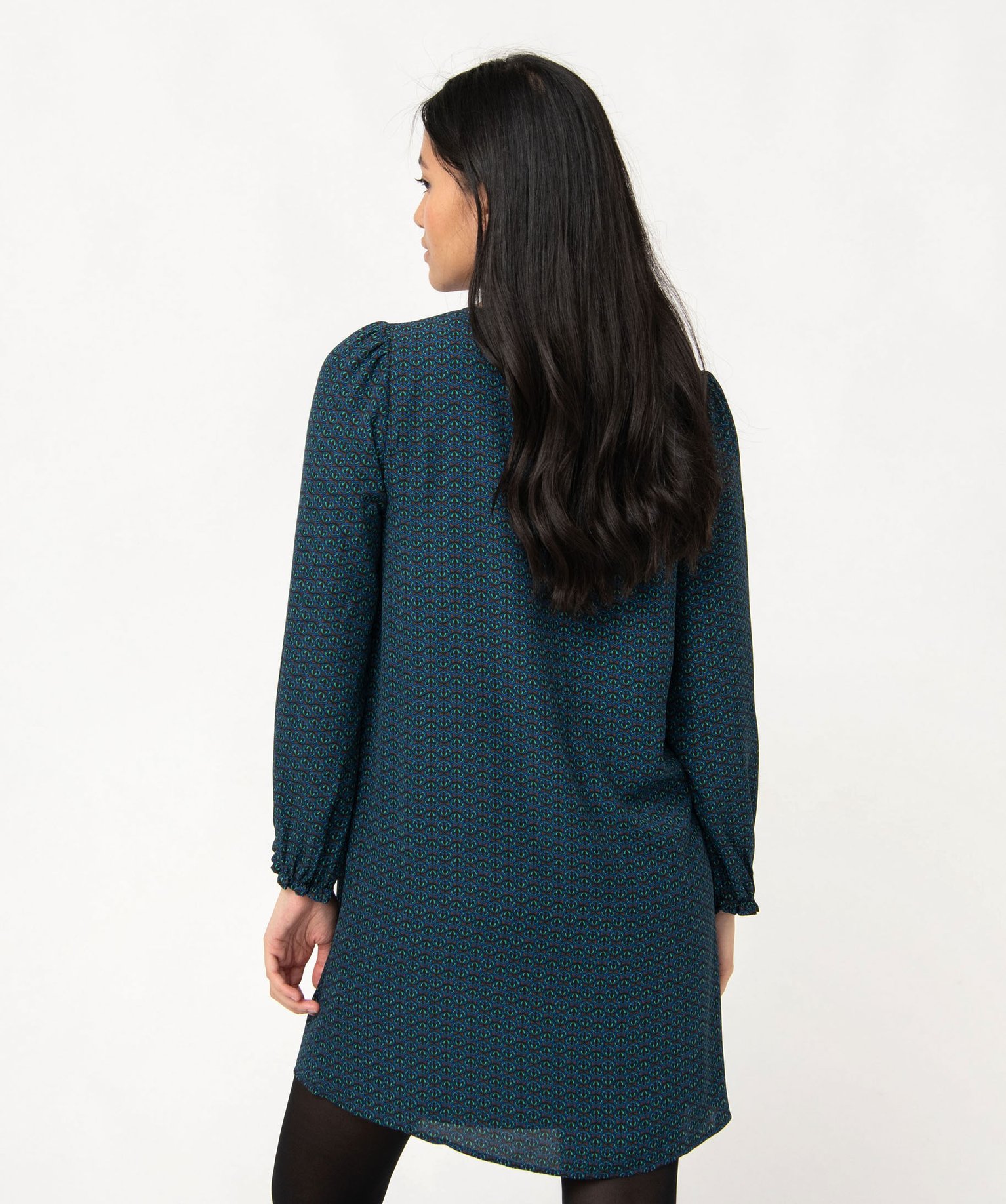Robe droite imprimée à manches longues et col V fantaisie ... imprime | GEMO