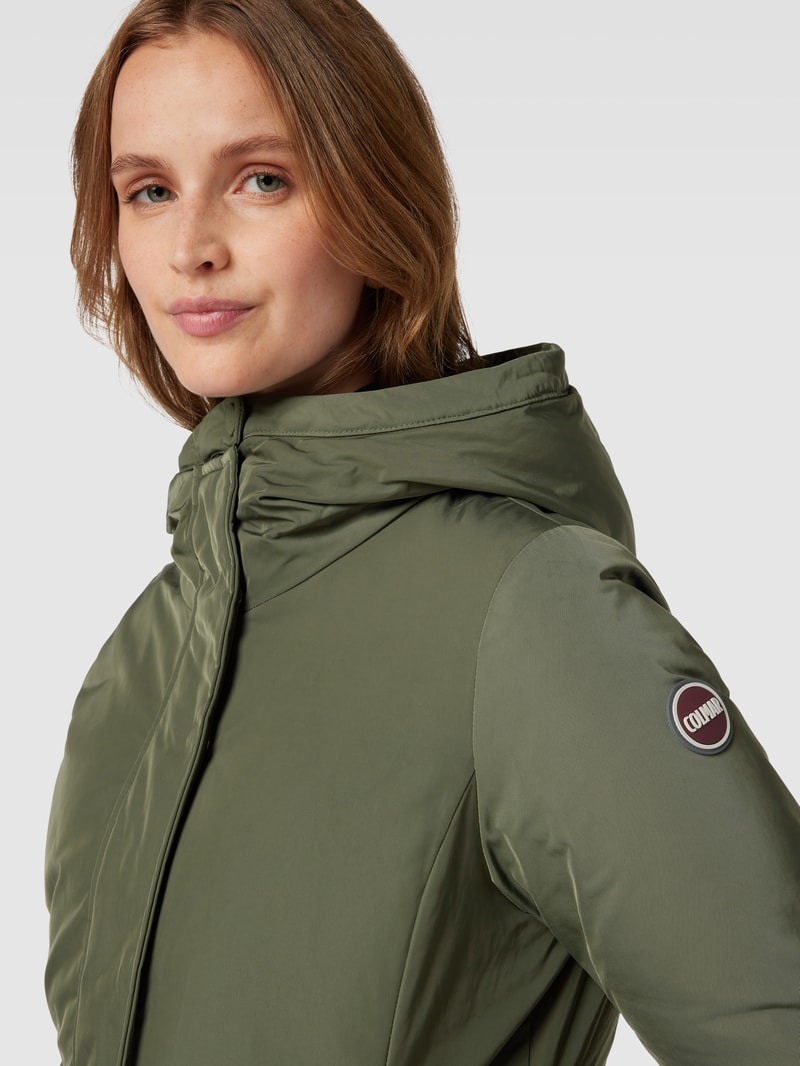 Parka mit Kapuze in olivgrün