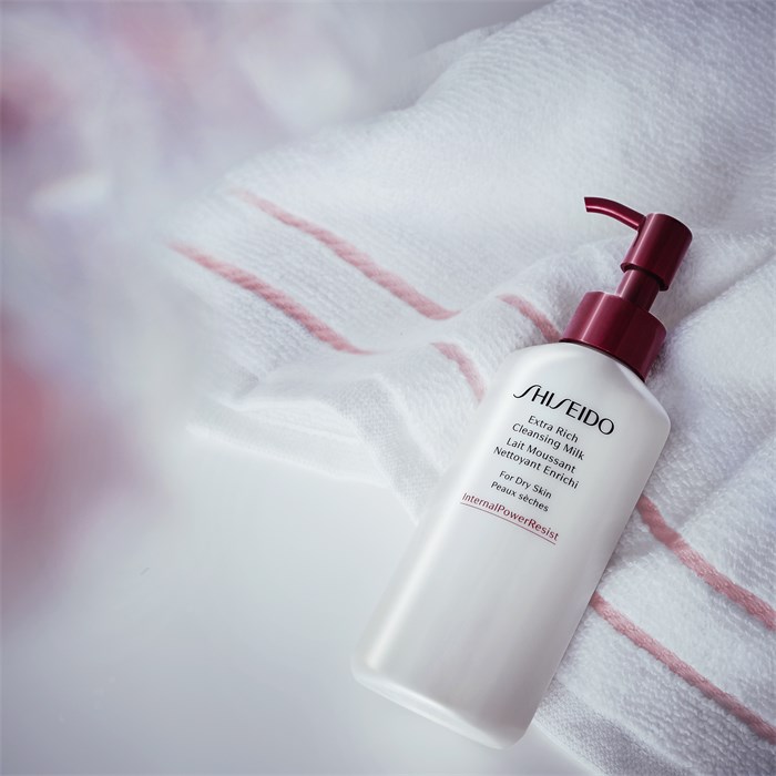 Extra Rich Cleansing Milk