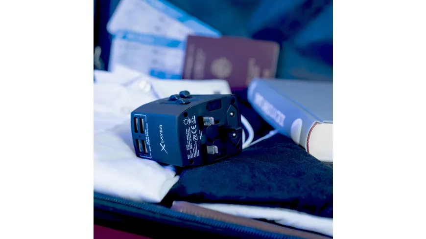 XLayer Internationaler Reisestecker Weltweit Black
