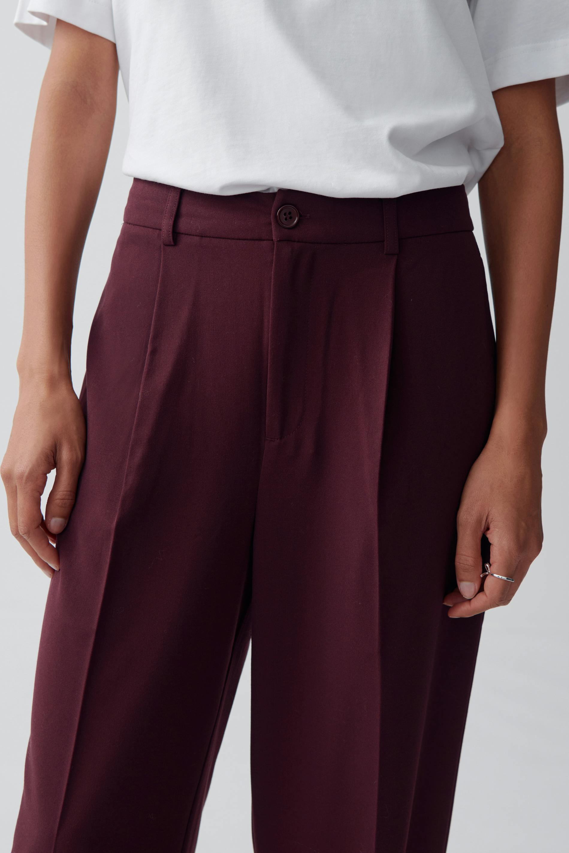 Tailored wide trousers