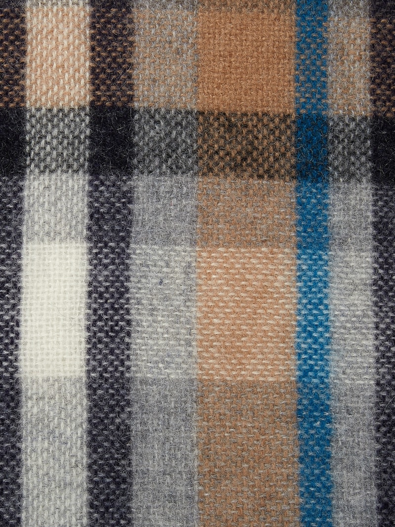 Schal mit Tartan-Karo in marineblau