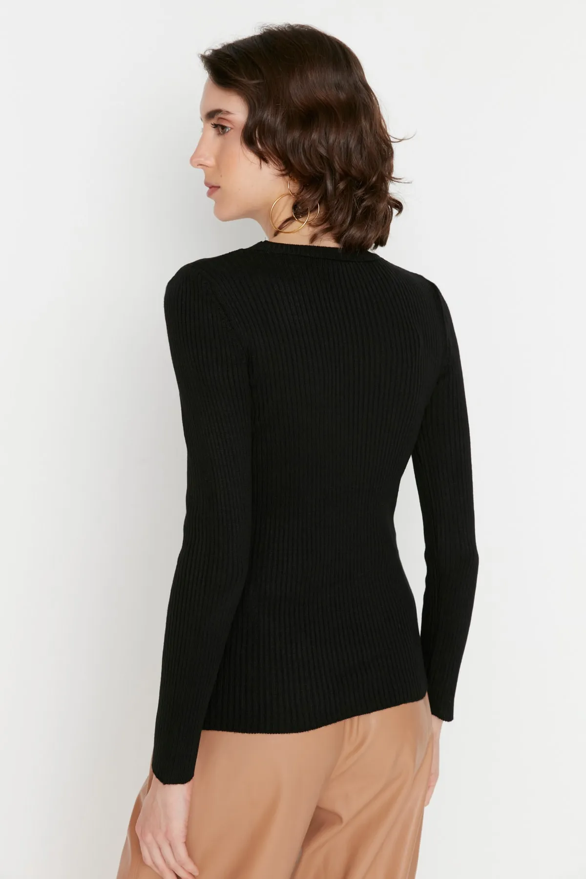 Trendyol Collection  Schwarz-mehrfarbige Strickpullover im Doppelpack TWOAW22KZ1766