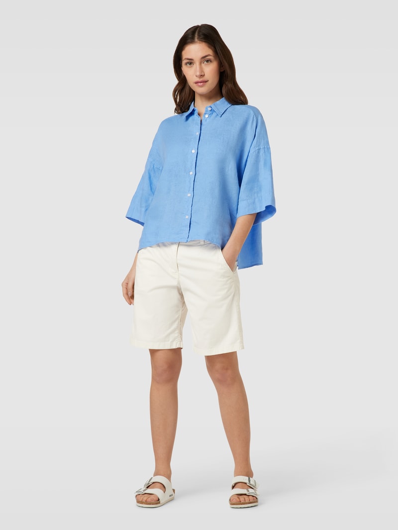 Bermudas mit französischen Eingrifftaschen in offwhite