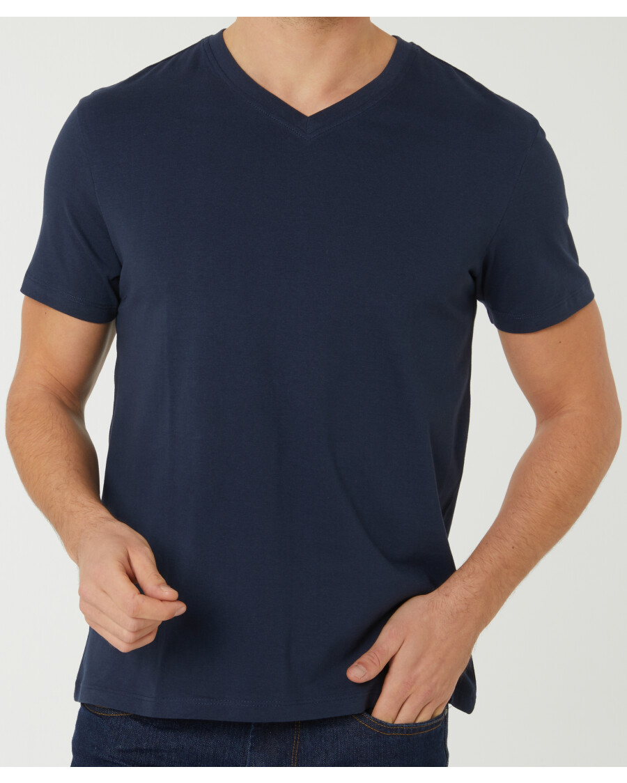 Dunkelblaues T-Shirt