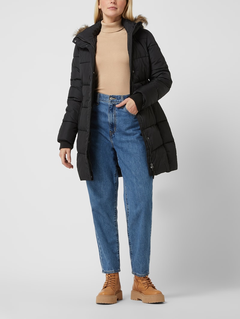 Steppjacke mit abnehmbarer Kapuze in schwarz