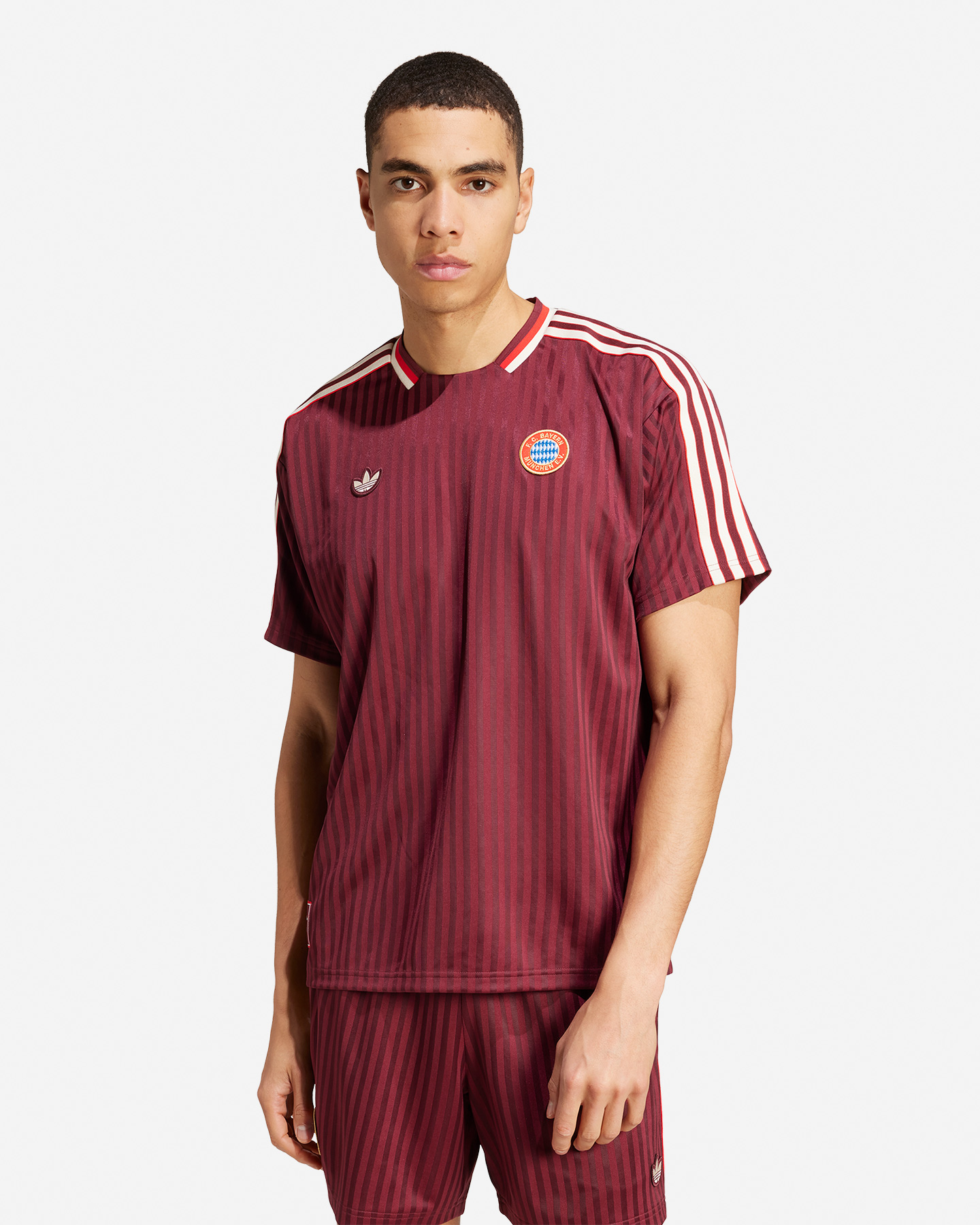 Oficiálne futbalové oblečenie Adidas Bayern Mníchov OG Icon 24-25 M JF0595