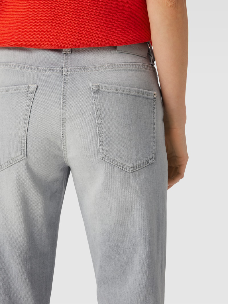 Flared Cut Jeans in verkürzter Passform Modell 'PARIS' in hellgrau
